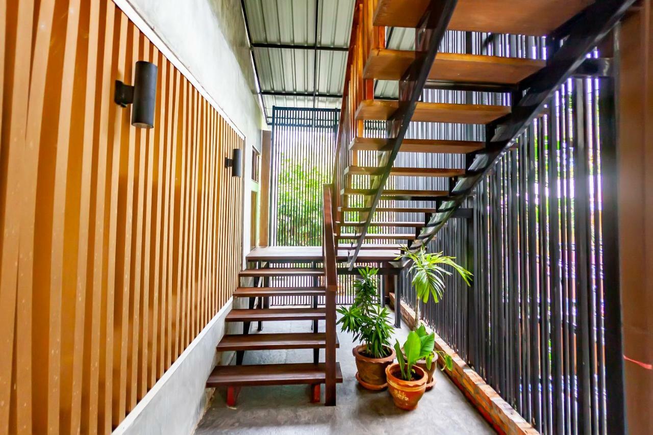 Tonmai Suites Koh Lanta Exterior photo